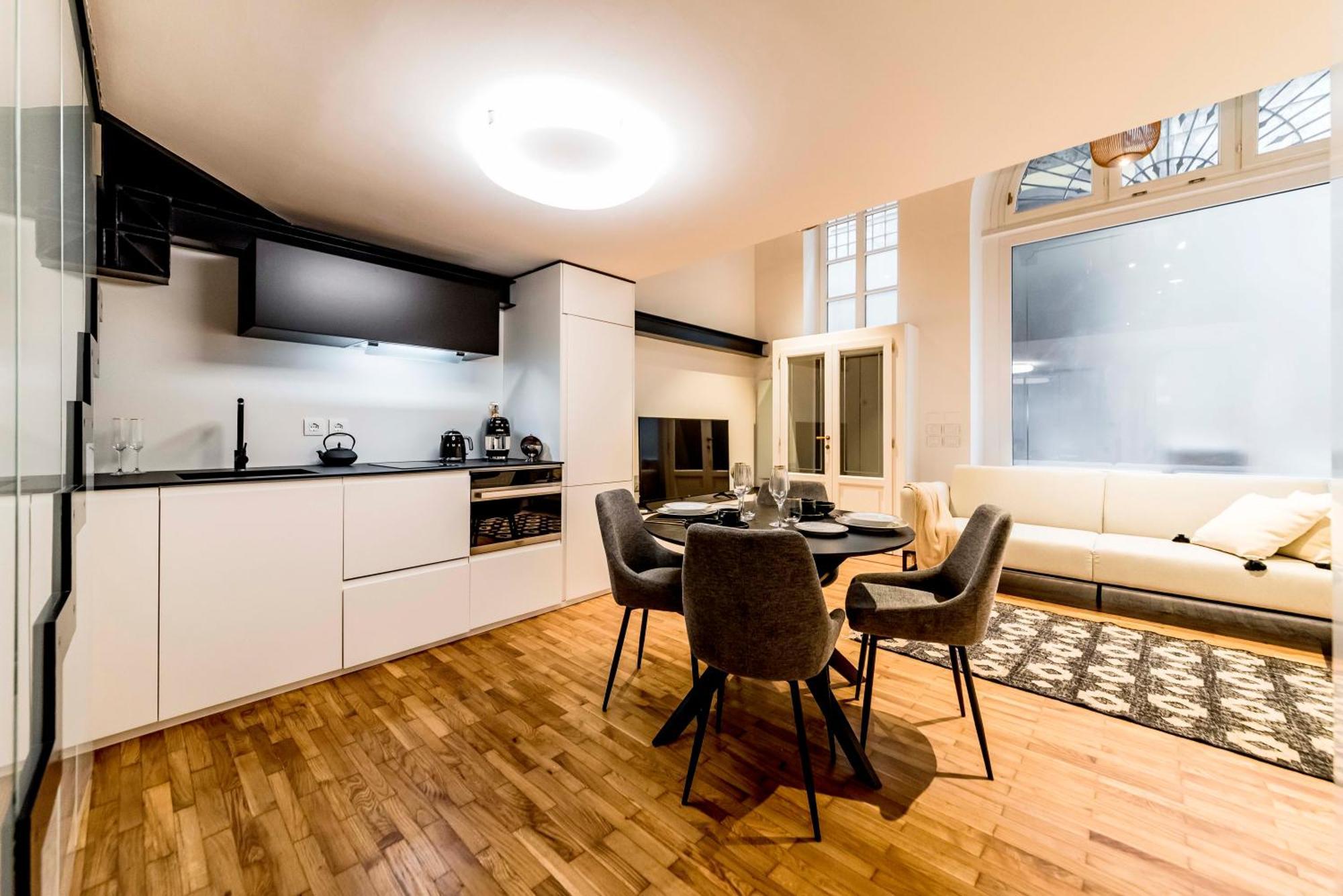 Dream Suites Milano Duomo Екстериор снимка