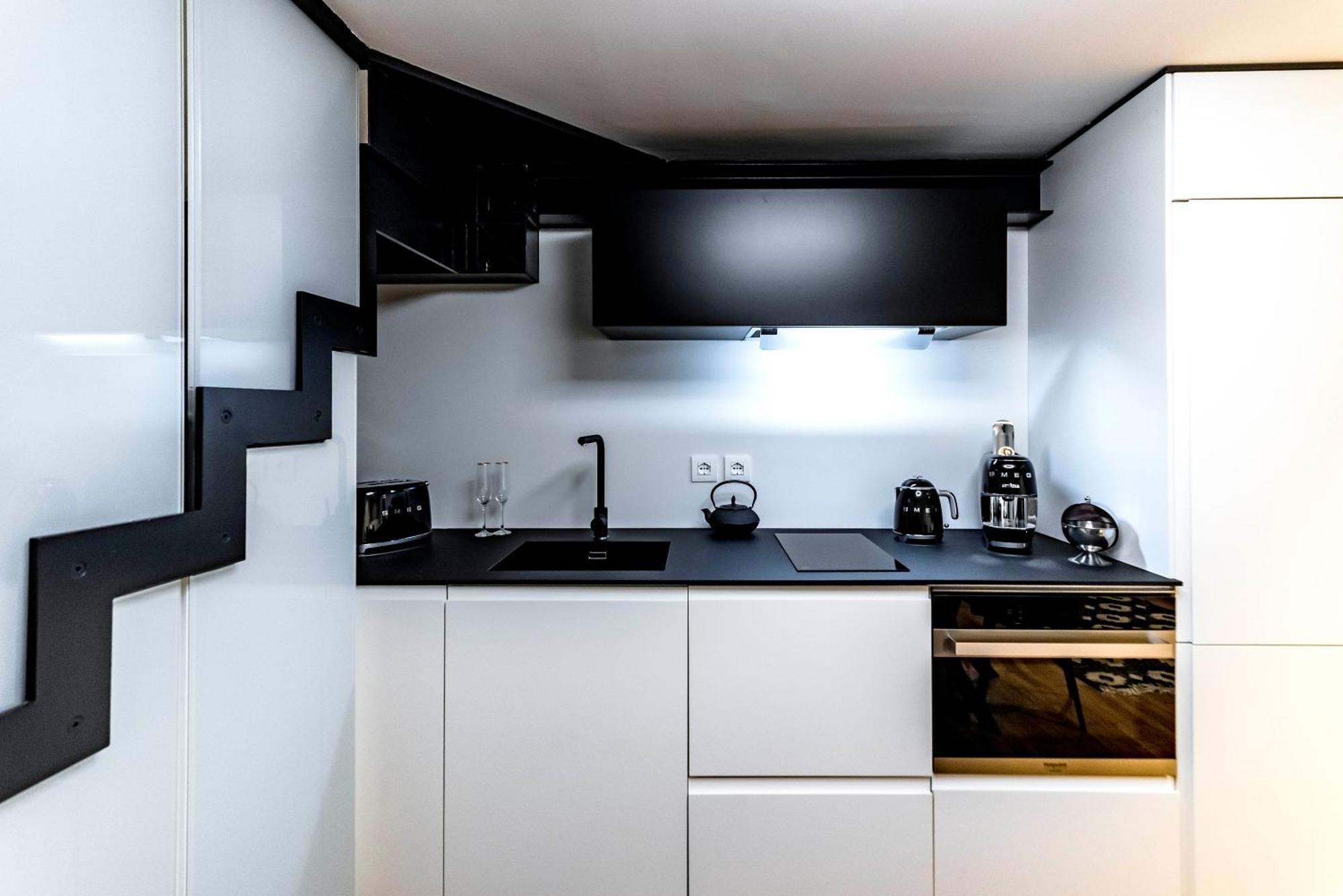 Dream Suites Milano Duomo Екстериор снимка